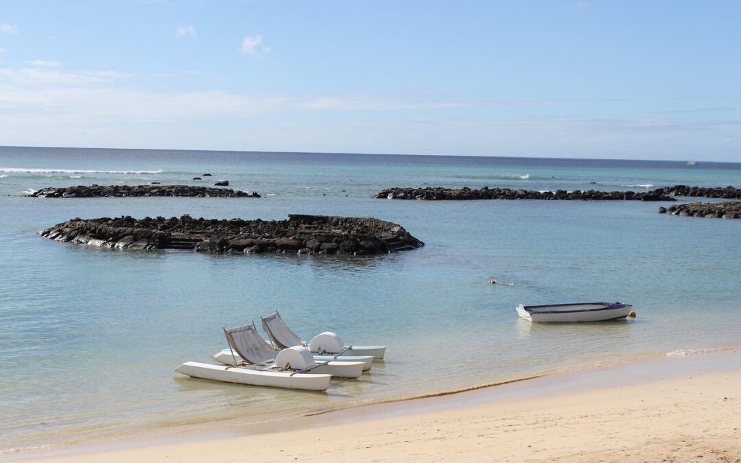 Celebrities & Entertainment: / Island Paradise And The Stars: A…
